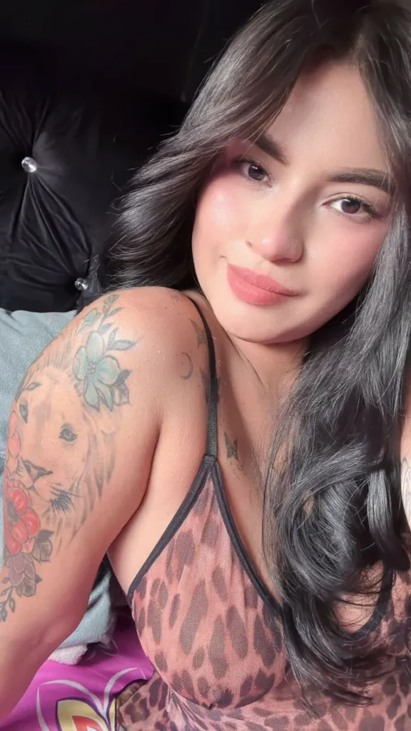 Corina, escort en Guayaquil — foto 4