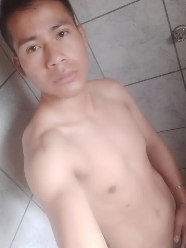 Tony, escort masculino en Quito — foto 4