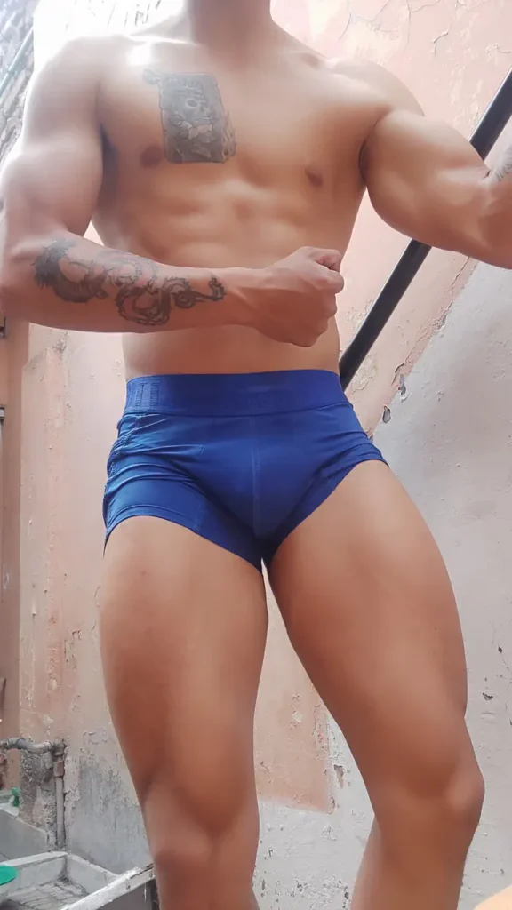 Axel, escort masculino en Riobamba — foto 3