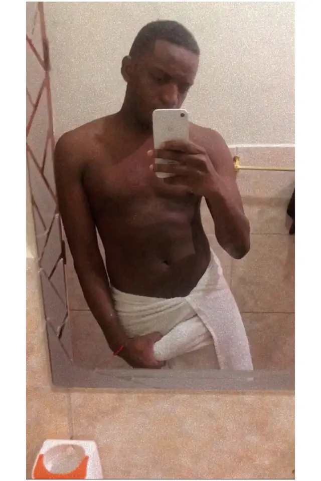 Kevin, escort masculino en Guayaquil — foto 1