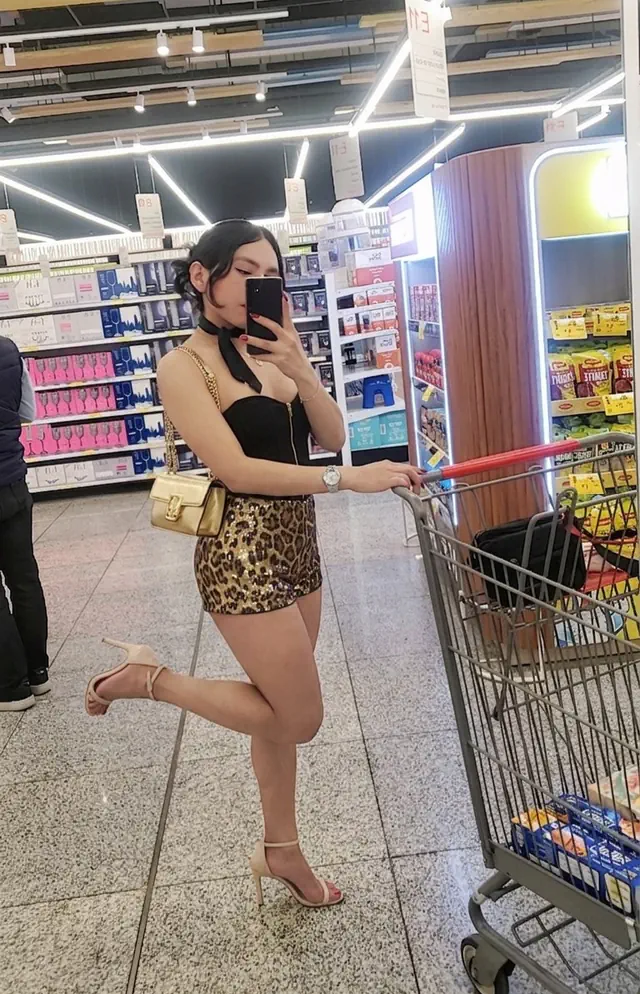 Damaris Fuentes, travesti en Quito — foto 6