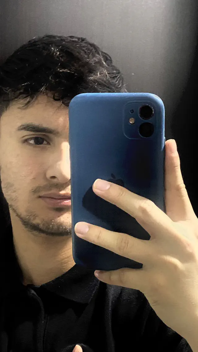 Julian, escort masculino en Quito — foto 3