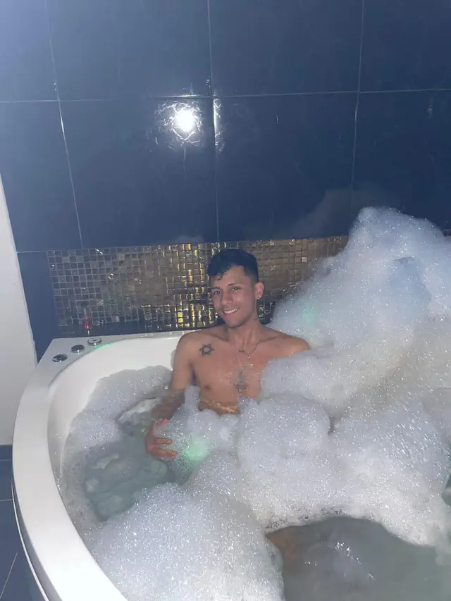 Anthony, escort masculino en Quito — foto 2